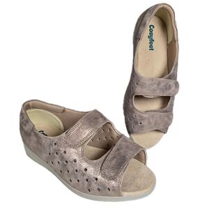 Cosyfeet Connie Slipper Sandals Gold Shimmer Women's Size 9.5 Extra Roomy 6E